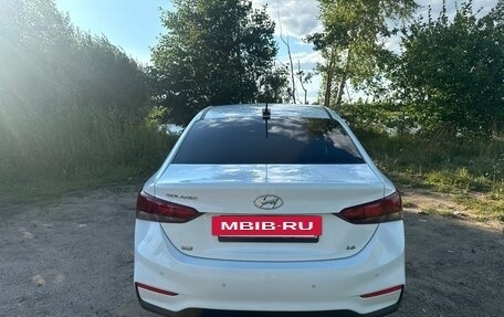 Hyundai Solaris II рестайлинг, 2018 год, 1 290 000 рублей, 4 фотография