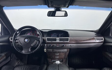 BMW 7 серия, 2003 год, 699 000 рублей, 14 фотография