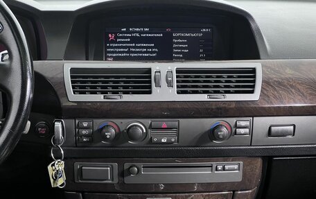 BMW 7 серия, 2003 год, 699 000 рублей, 15 фотография