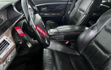 BMW 7 серия, 2003 год, 699 000 рублей, 9 фотография