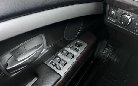 BMW 7 серия, 2003 год, 699 000 рублей, 19 фотография