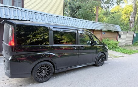 Honda Stepwgn IV, 2017 год, 2 350 000 рублей, 11 фотография