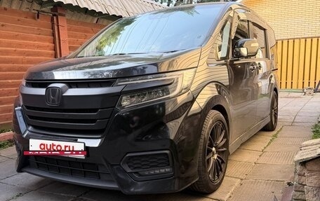 Honda Stepwgn IV, 2017 год, 2 350 000 рублей, 9 фотография