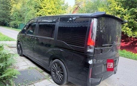 Honda Stepwgn IV, 2017 год, 2 350 000 рублей, 10 фотография