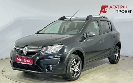 Renault Sandero II рестайлинг, 2015 год, 870 000 рублей, 1 фотография