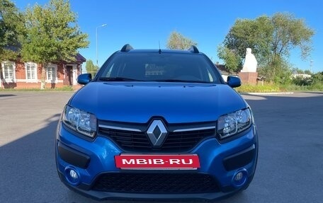 Renault Sandero II рестайлинг, 2015 год, 795 000 рублей, 2 фотография