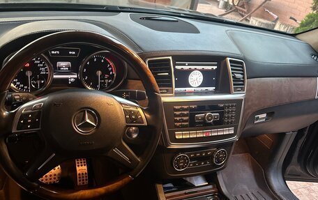 Mercedes-Benz GL-Класс, 2012 год, 2 400 000 рублей, 8 фотография