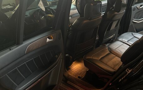 Mercedes-Benz GL-Класс, 2012 год, 2 400 000 рублей, 16 фотография