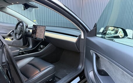 Tesla Model 3 I, 2019 год, 2 725 000 рублей, 10 фотография