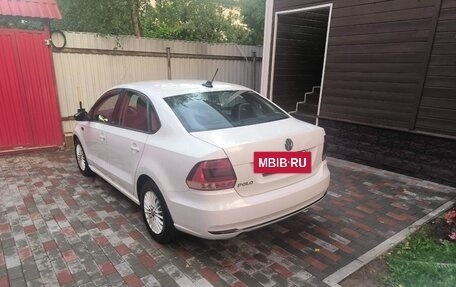 Volkswagen Polo VI (EU Market), 2017 год, 900 000 рублей, 5 фотография
