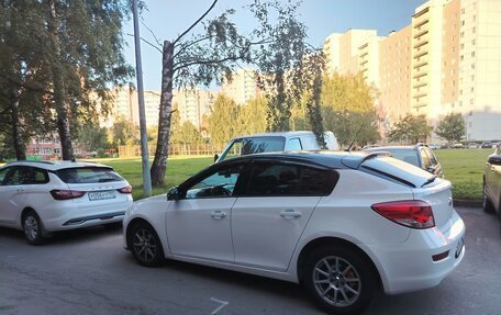Chevrolet Cruze II, 2014 год, 650 000 рублей, 3 фотография