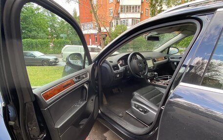 Volkswagen Touareg III, 2013 год, 2 500 000 рублей, 3 фотография