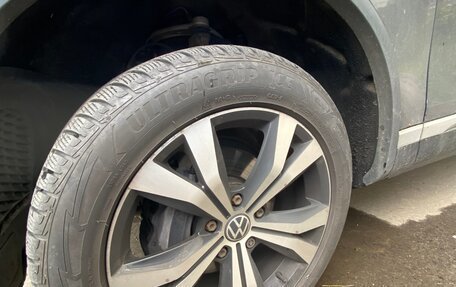 Volkswagen Touareg III, 2013 год, 2 500 000 рублей, 7 фотография