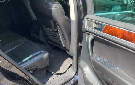 Volkswagen Touareg III, 2013 год, 2 500 000 рублей, 18 фотография
