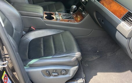 Volkswagen Touareg III, 2013 год, 2 500 000 рублей, 20 фотография