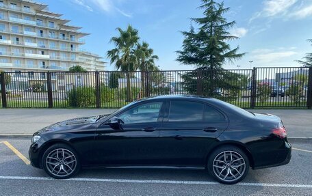 Mercedes-Benz E-Класс, 2021 год, 4 000 000 рублей, 5 фотография