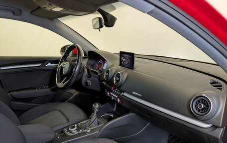 Audi A3, 2020 год, 2 400 000 рублей, 10 фотография
