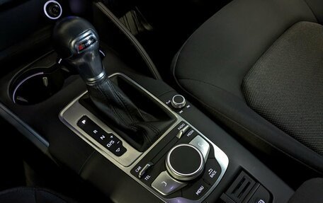 Audi A3, 2020 год, 2 400 000 рублей, 26 фотография