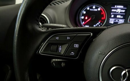 Audi A3, 2020 год, 2 400 000 рублей, 24 фотография