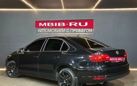 Volkswagen Jetta VI, 2013 год, 880 000 рублей, 6 фотография