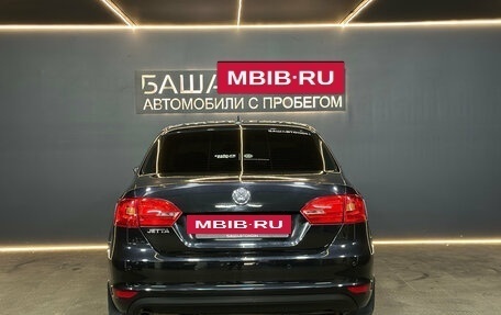 Volkswagen Jetta VI, 2013 год, 880 000 рублей, 5 фотография