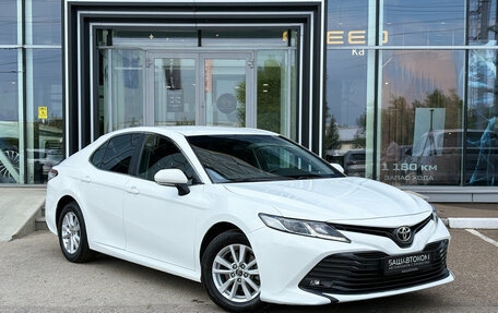 Toyota Camry, 2019 год, 2 150 000 рублей, 4 фотография