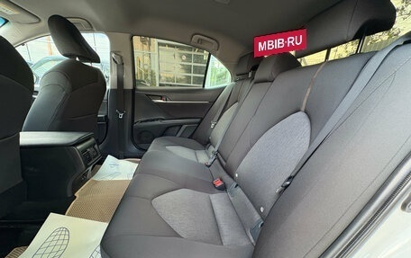 Toyota Camry, 2019 год, 2 150 000 рублей, 16 фотография