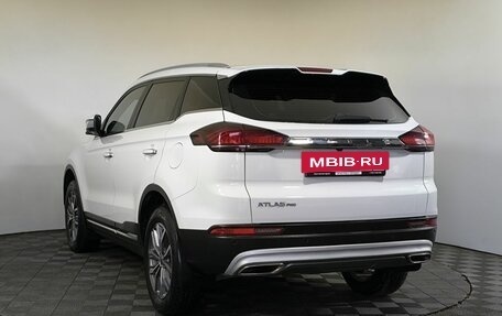 Geely Atlas, 2022 год, 1 900 000 рублей, 6 фотография