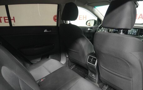 KIA Sportage IV рестайлинг, 2019 год, 1 820 000 рублей, 11 фотография
