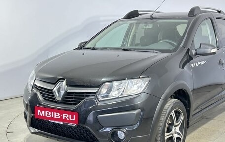 Renault Sandero II рестайлинг, 2015 год, 870 000 рублей, 12 фотография