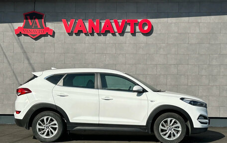 Hyundai Tucson III, 2018 год, 2 190 000 рублей, 4 фотография