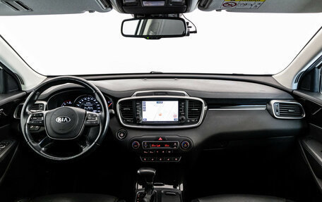 KIA Sorento III Prime рестайлинг, 2019 год, 3 090 000 рублей, 11 фотография