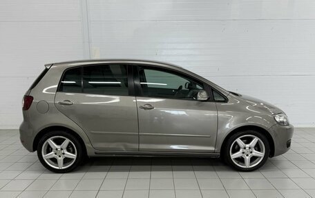 Volkswagen Golf Plus II, 2011 год, 620 000 рублей, 17 фотография