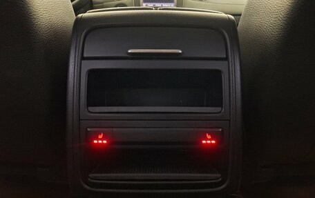 Volkswagen Touareg III, 2012 год, 1 829 000 рублей, 19 фотография