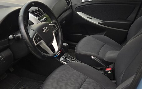 Hyundai Solaris II рестайлинг, 2012 год, 980 000 рублей, 6 фотография