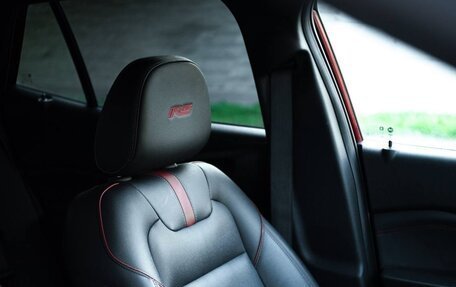 Chevrolet Trax, 2024 год, 1 800 000 рублей, 13 фотография