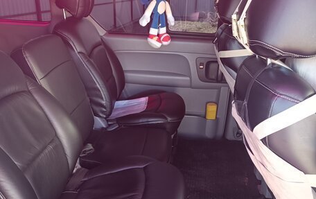 Hyundai H-1 II рестайлинг, 2012 год, 2 000 000 рублей, 9 фотография
