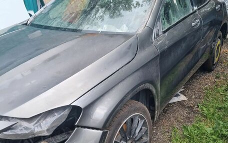 Mercedes-Benz GLA, 2017 год, 800 000 рублей, 3 фотография