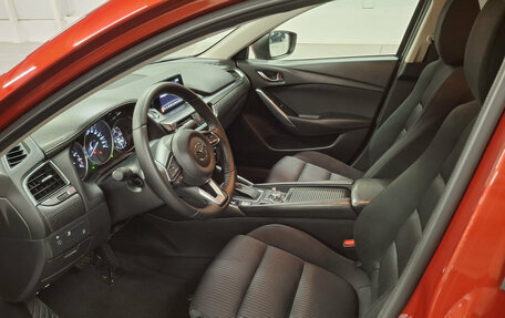Mazda 6, 2017 год, 1 990 000 рублей, 20 фотография