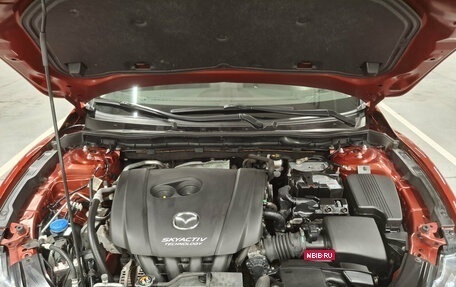 Mazda 6, 2017 год, 1 990 000 рублей, 13 фотография