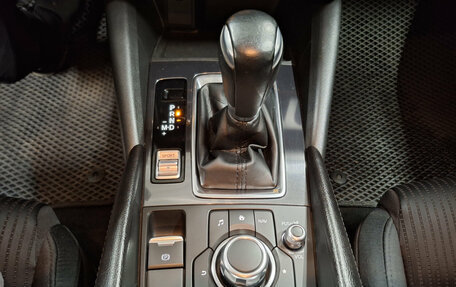 Mazda 6, 2017 год, 1 990 000 рублей, 25 фотография