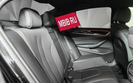 BMW 5 серия, 2017 год, 3 190 000 рублей, 14 фотография