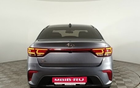 KIA Rio IV, 2018 год, 1 390 000 рублей, 6 фотография