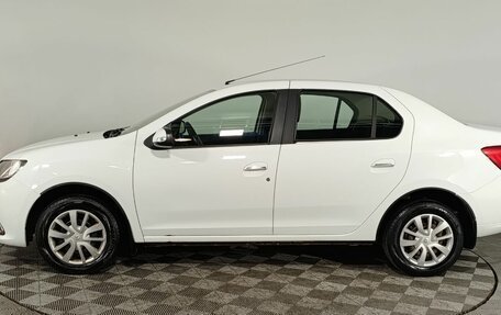 Renault Logan II, 2017 год, 830 000 рублей, 4 фотография