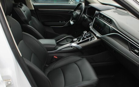 Geely Atlas, 2024 год, 2 070 000 рублей, 13 фотография