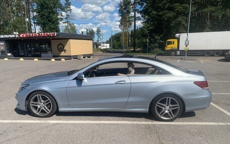 Mercedes-Benz E-Класс, 2015 год, 2 150 000 рублей, 1 фотография