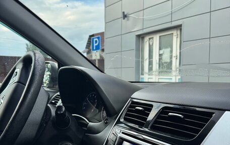 Hyundai Solaris II рестайлинг, 2013 год, 600 000 рублей, 25 фотография