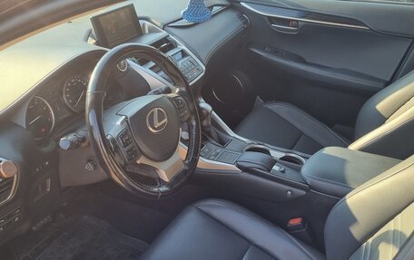 Lexus NX I, 2016 год, 2 450 000 рублей, 7 фотография