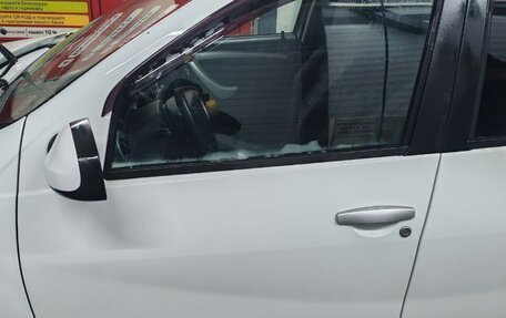 Renault Sandero I, 2013 год, 730 000 рублей, 4 фотография