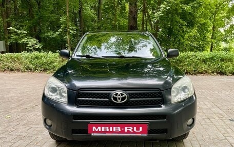 Toyota RAV4, 2008 год, 1 025 000 рублей, 2 фотография